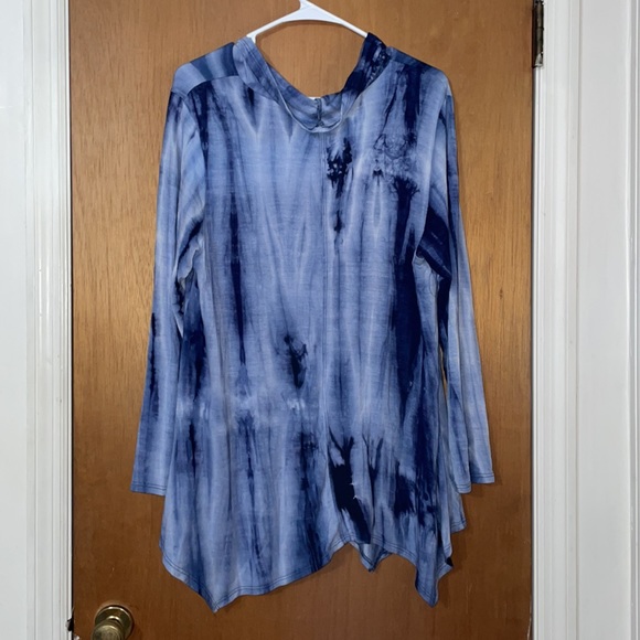 •CHACHAVENTE•BLUE/WHITE TIE DYE RAYON/SPANDEX COWL NECK LIGHTWEIGHT FLOWY TOP 1X - Picture 3 of 7